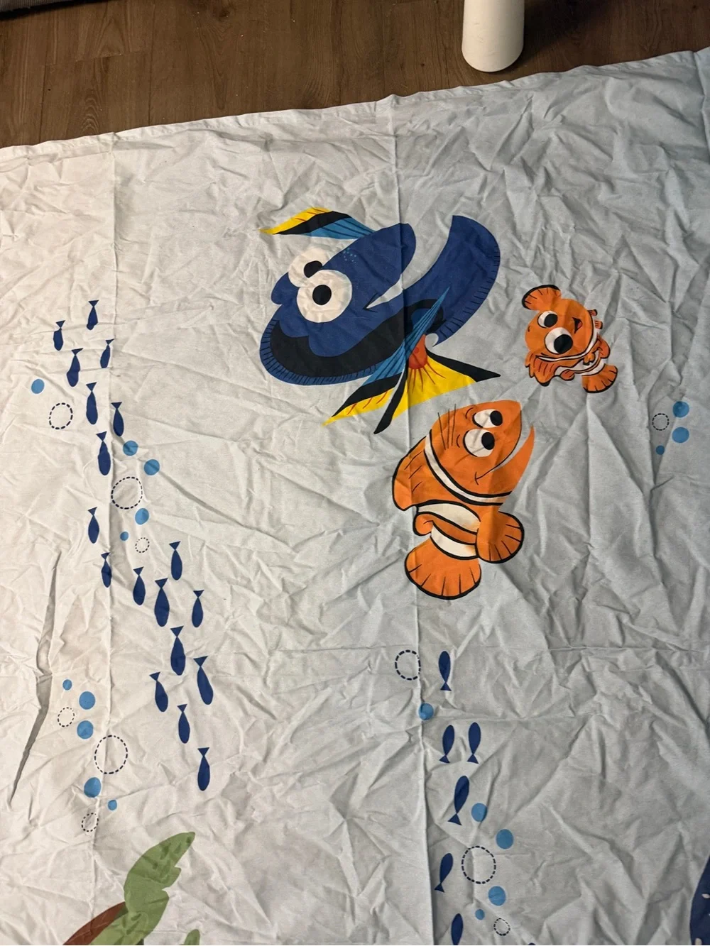 Pottery Barn Kids- Finding Nemo SHOWER CURTAIN